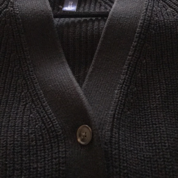 Gap black open front v neck sweater - Picture 5 of 7